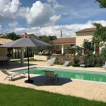 Villa Maison Provencale Avec Piscine *